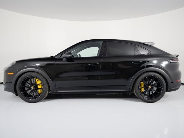 2024 Porsche Cayenne Coupe Turbo GT photo 2