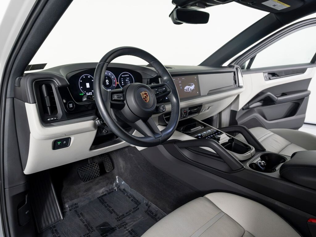 Certified 2024 Porsche Cayenne Coupe SUV