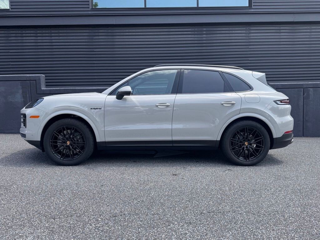 Certified 2026 Porsche Cayenne E-Hybrid SUV