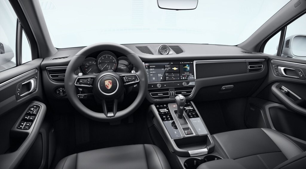 2026 Porsche Macan T photo 4