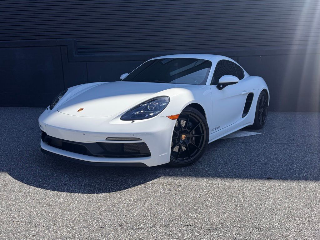 2024 Porsche 718 Cayman GTS's photo