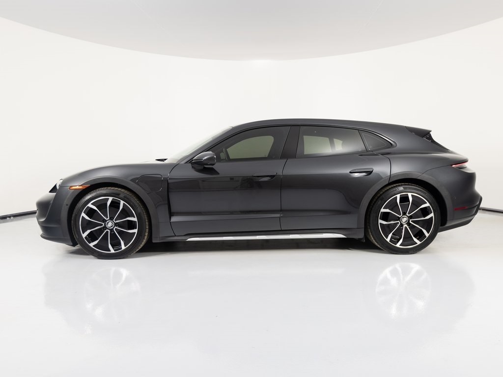Certified 2022 Porsche Taycan Base with VIN WP0BA2Y18NSA67426 for sale in Newtown Square, PA