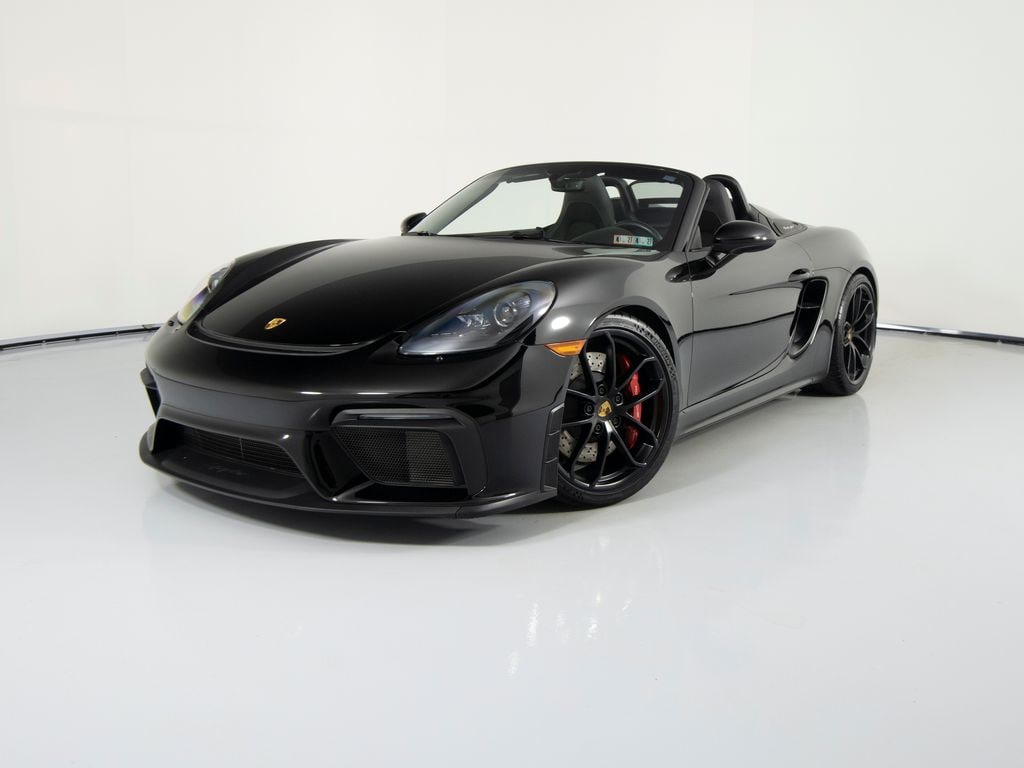 2021 Porsche 718 Cayman Spyder's photo