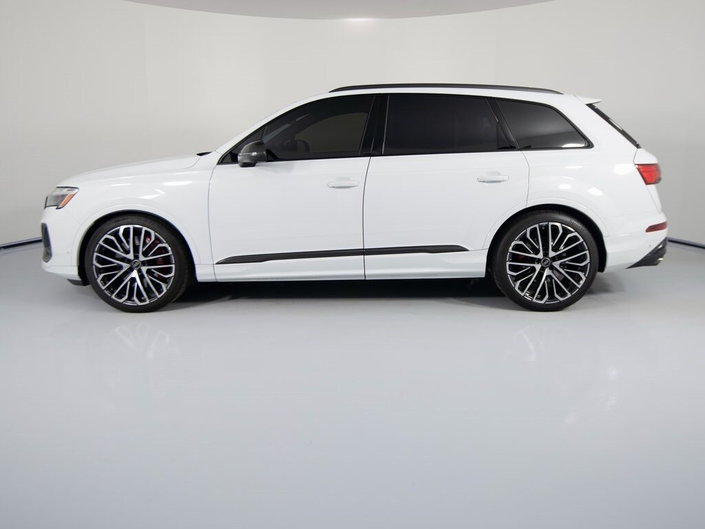 Used 2025 Audi SQ7 Prestige SUV