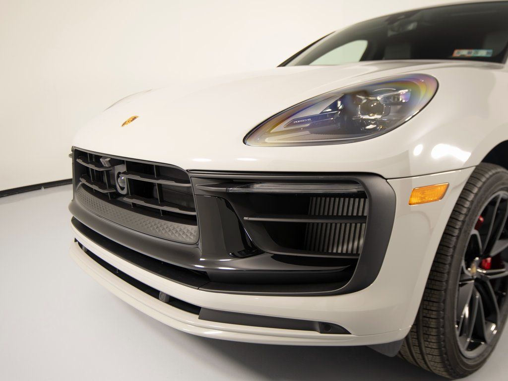 2026 Porsche Macan GTS - Photo 43