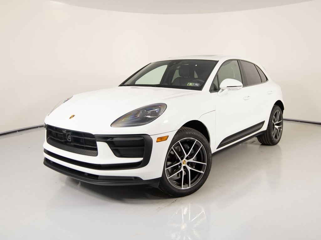 2025 Porsche Macan