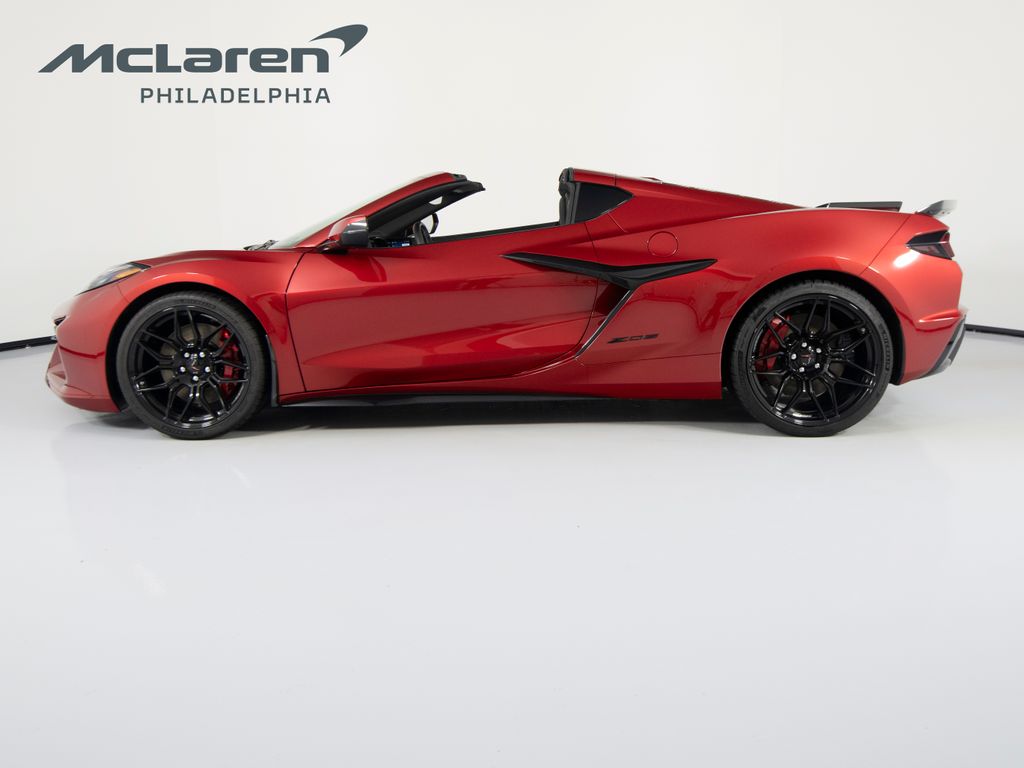 2024 Chevrolet Corvette 2LZ - Photo 9