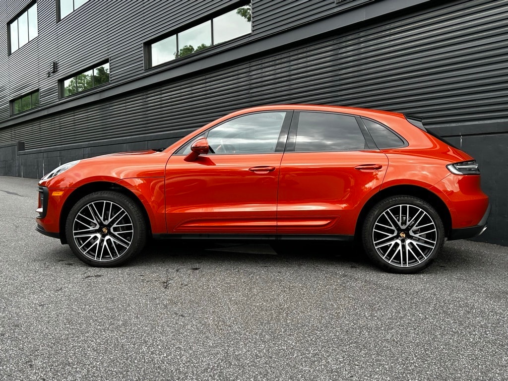 Certified 2024 Porsche Macan Base with VIN WP1AA2A57RLB20685 for sale in Newtown Square, PA
