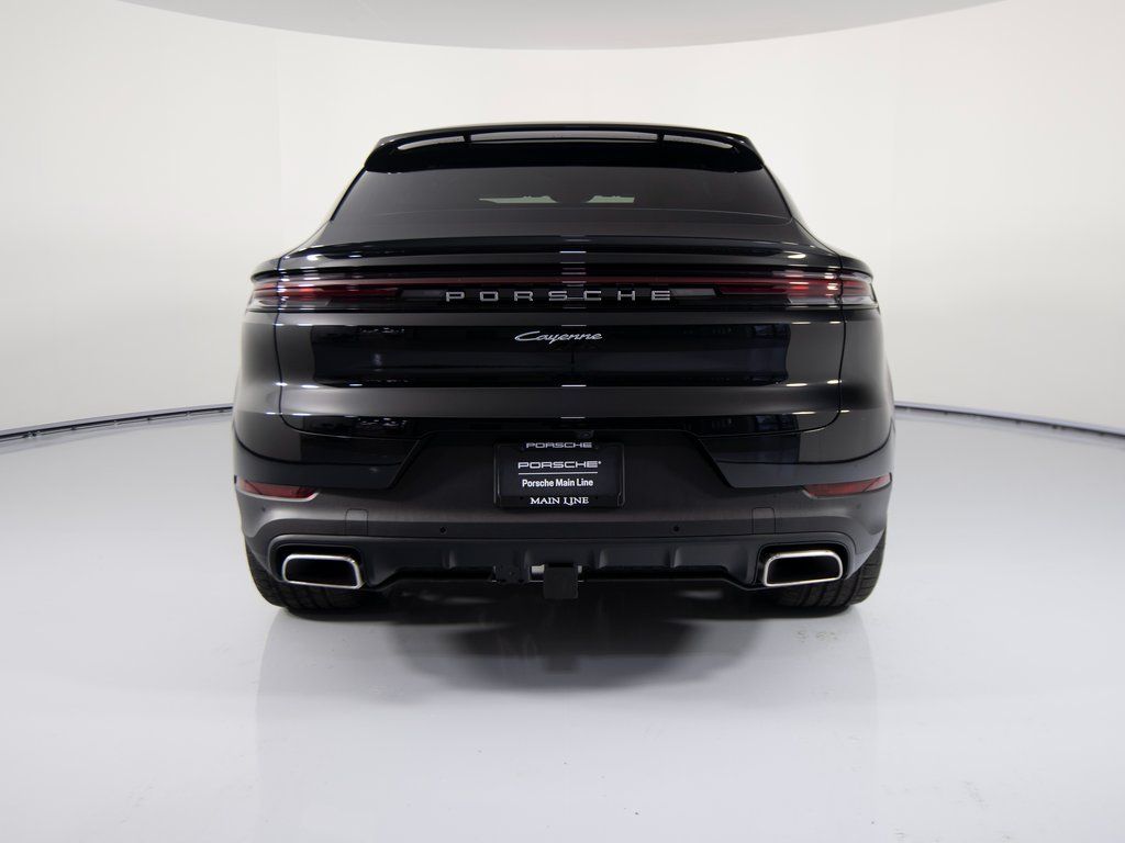 2026 Porsche Cayenne Coup E-Hybrid - Photo 6