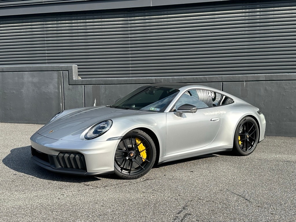 2025 Porsche 911 Coupe 
