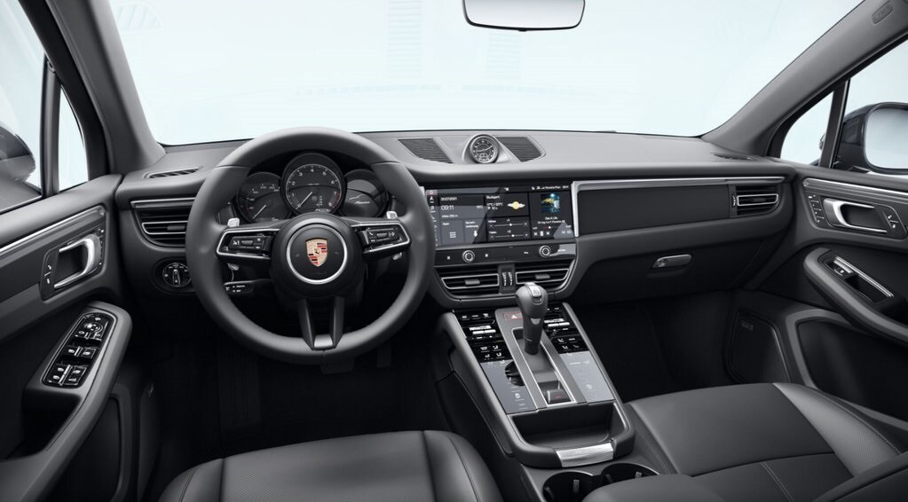 2026 Porsche Macan T photo 4