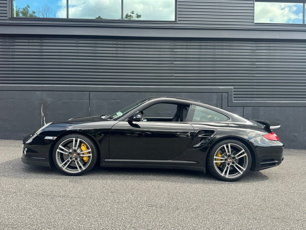 2012 Porsche 911 Turbo photo 2