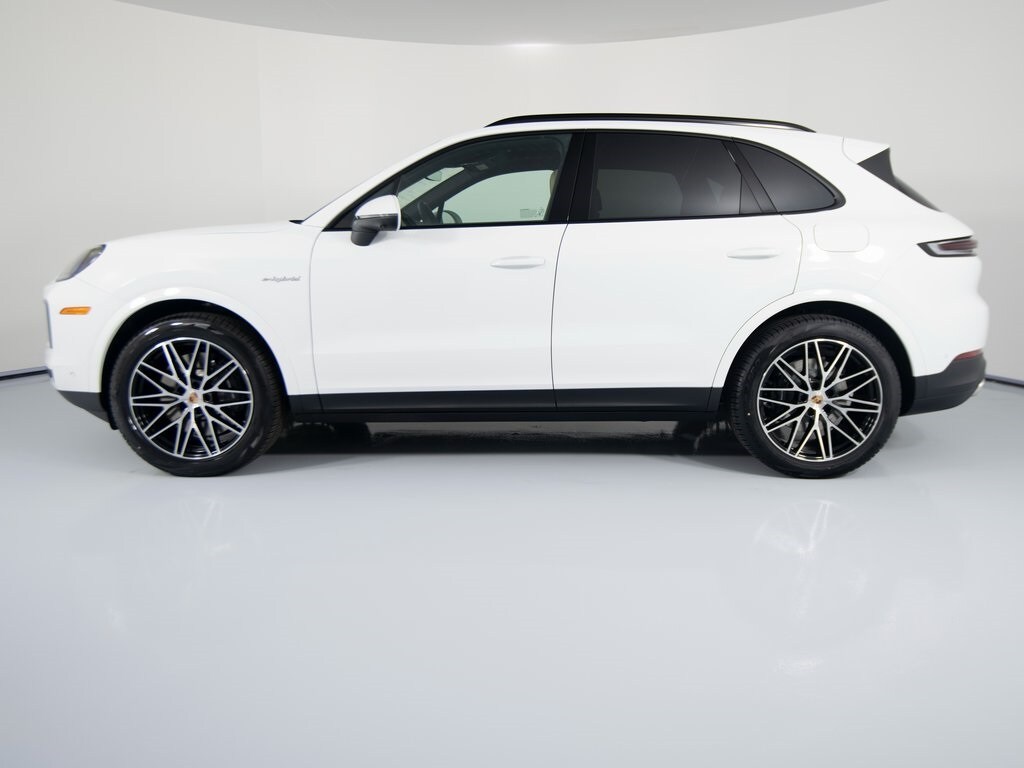 New 2026 Porsche Cayenne E-Hybrid SUV