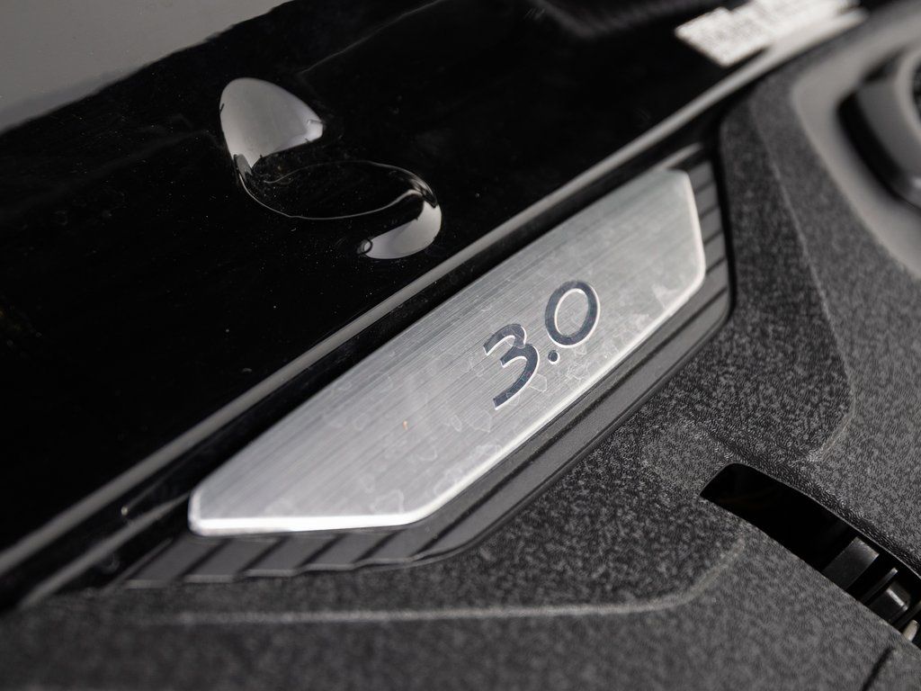 2025 Porsche 911 - Photo 39