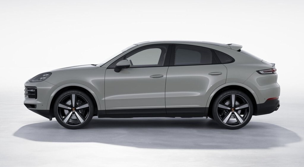2026 Porsche Cayenne Coupe photo 2