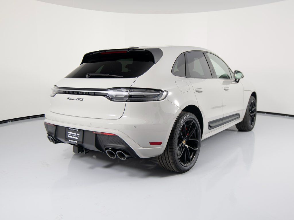 2026 Porsche Macan GTS - Photo 7