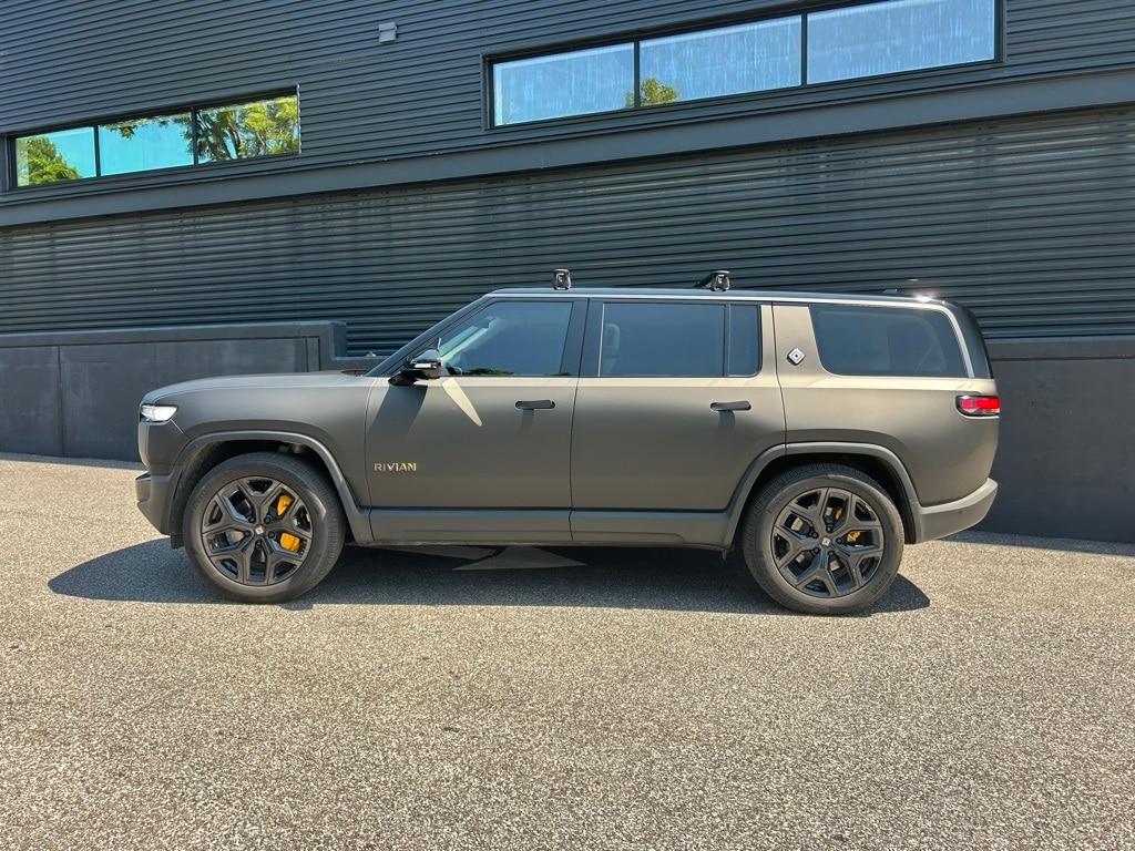 Used 2025 Rivian R1S Ascend with VIN 7PDSGCBP1SN066524 for sale in Newtown Square, PA