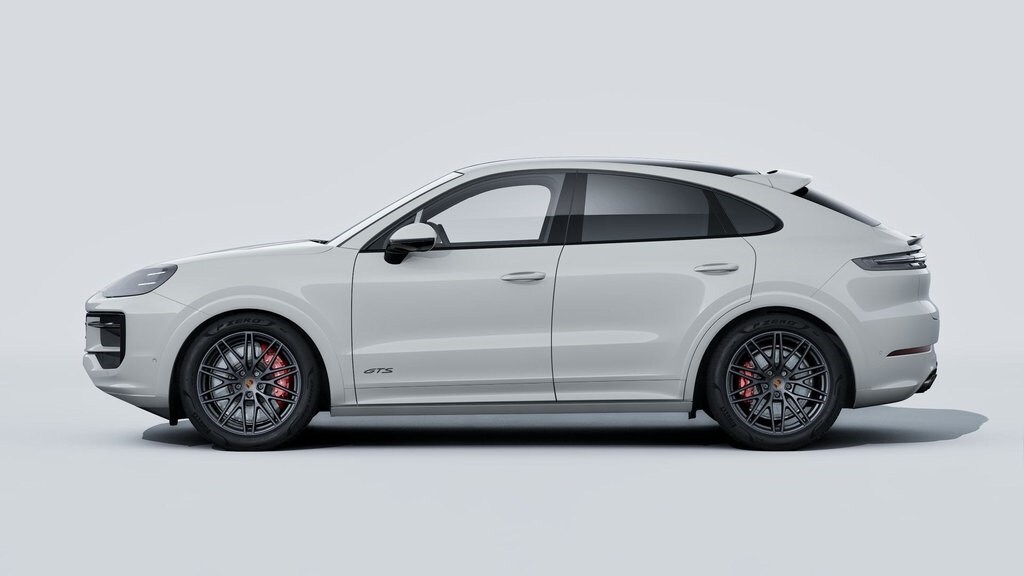2026 Porsche Cayenne Coupe GTS photo 2