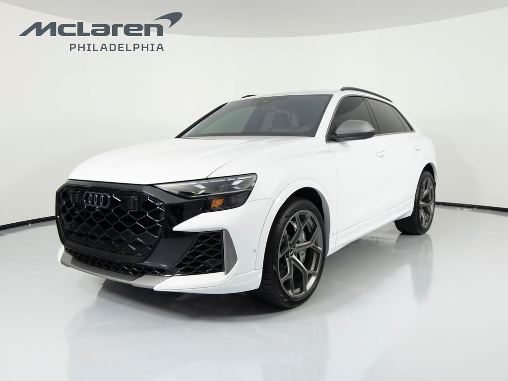2025 Audi RS Q8 -'s photo