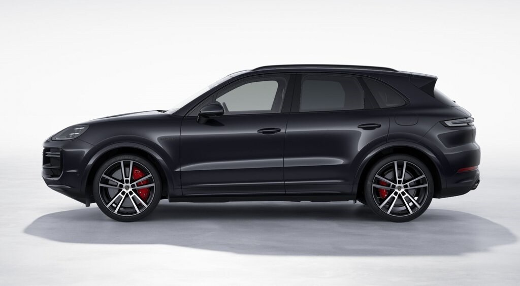 2026 Porsche Cayenne E-Hybrid Turbo photo 2