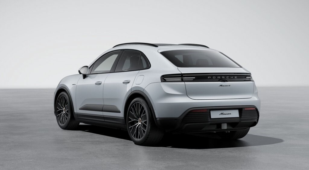 2026 Porsche Macan Electric 4 photo 2
