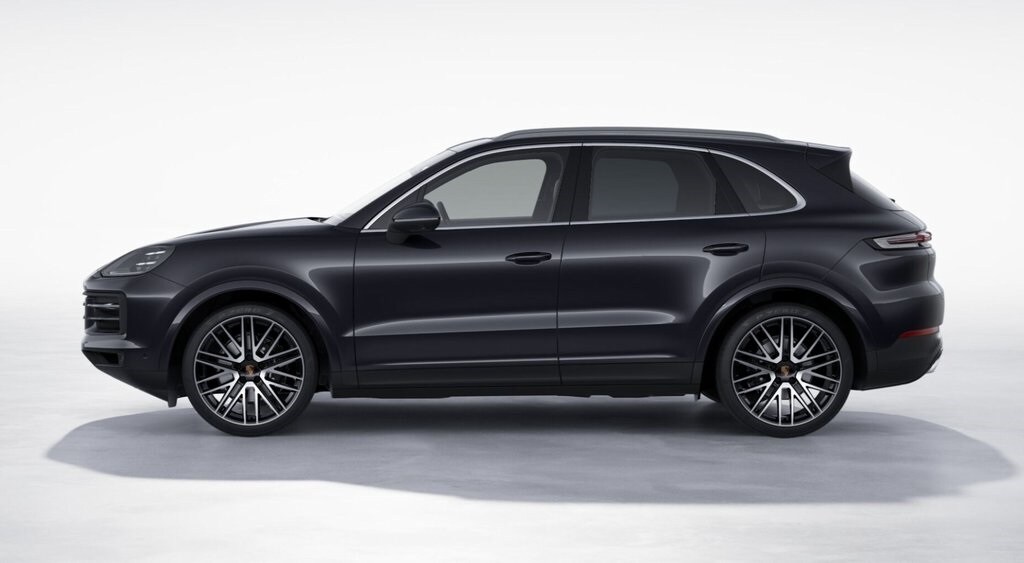 2026 Porsche Cayenne photo 2