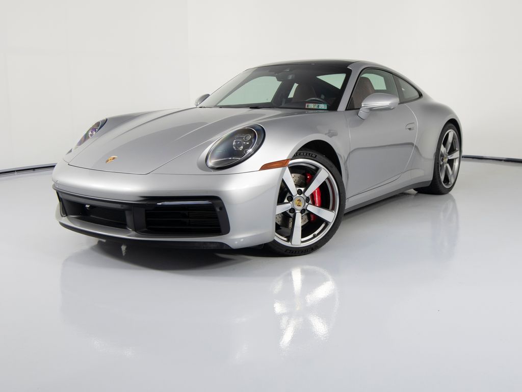 2021 Porsche 911 Carrera S Coupe's photo