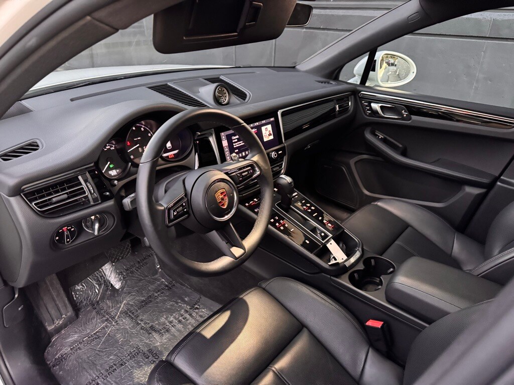 Certified 2025 Porsche Macan SUV