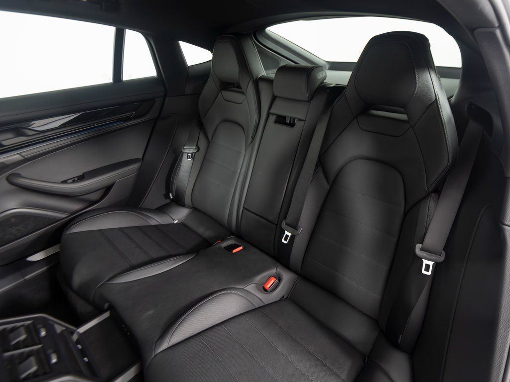 2026 Porsche Panamera Base - Photo 32
