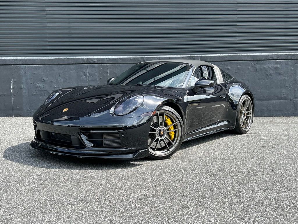 2024 Porsche 911 Targa Edition 50 Years Porsche Design's photo