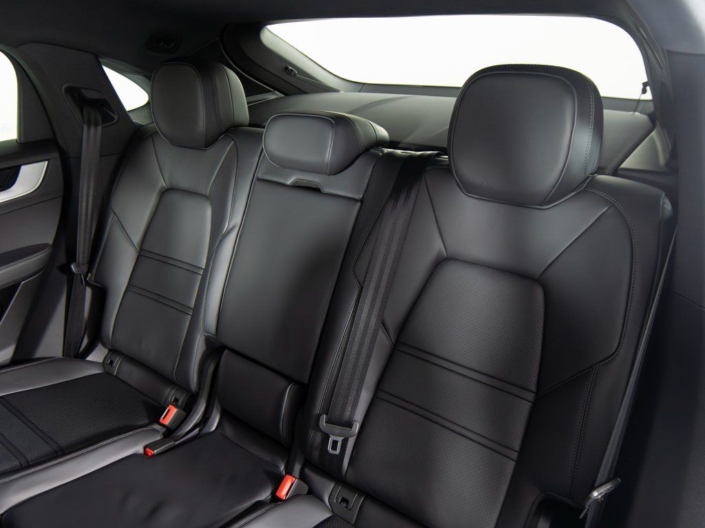 2026 Porsche Cayenne Coup E-Hybrid - Photo 31