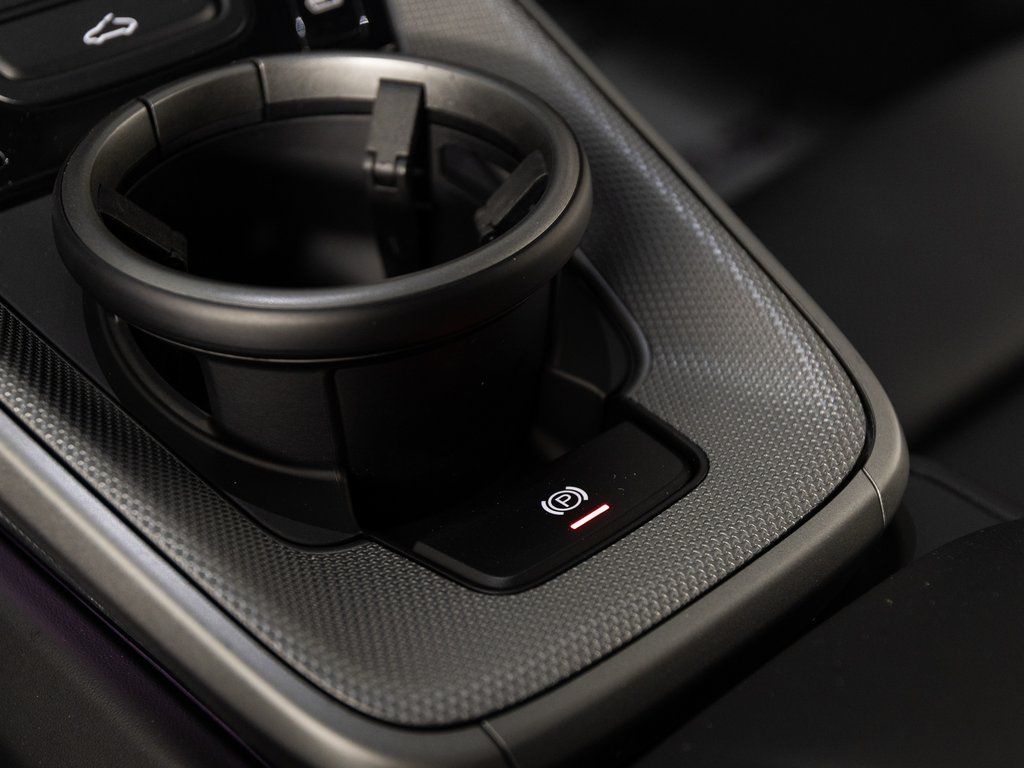 2025 Porsche 911 - Photo 22