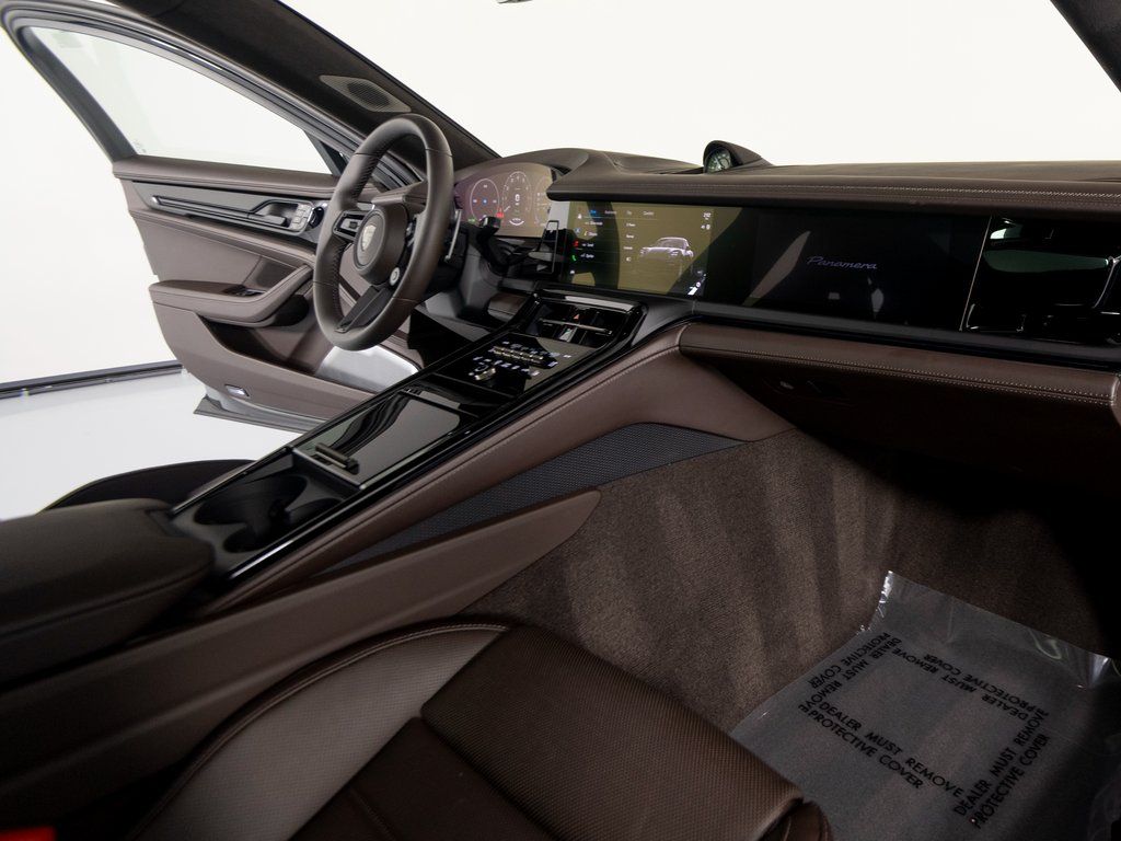 2026 Porsche Panamera Turbo E-Hybrid - Photo 27