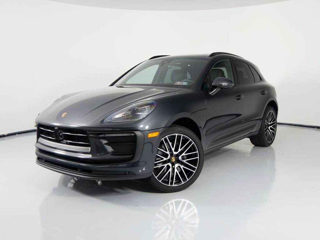 2026 Porsche Macan