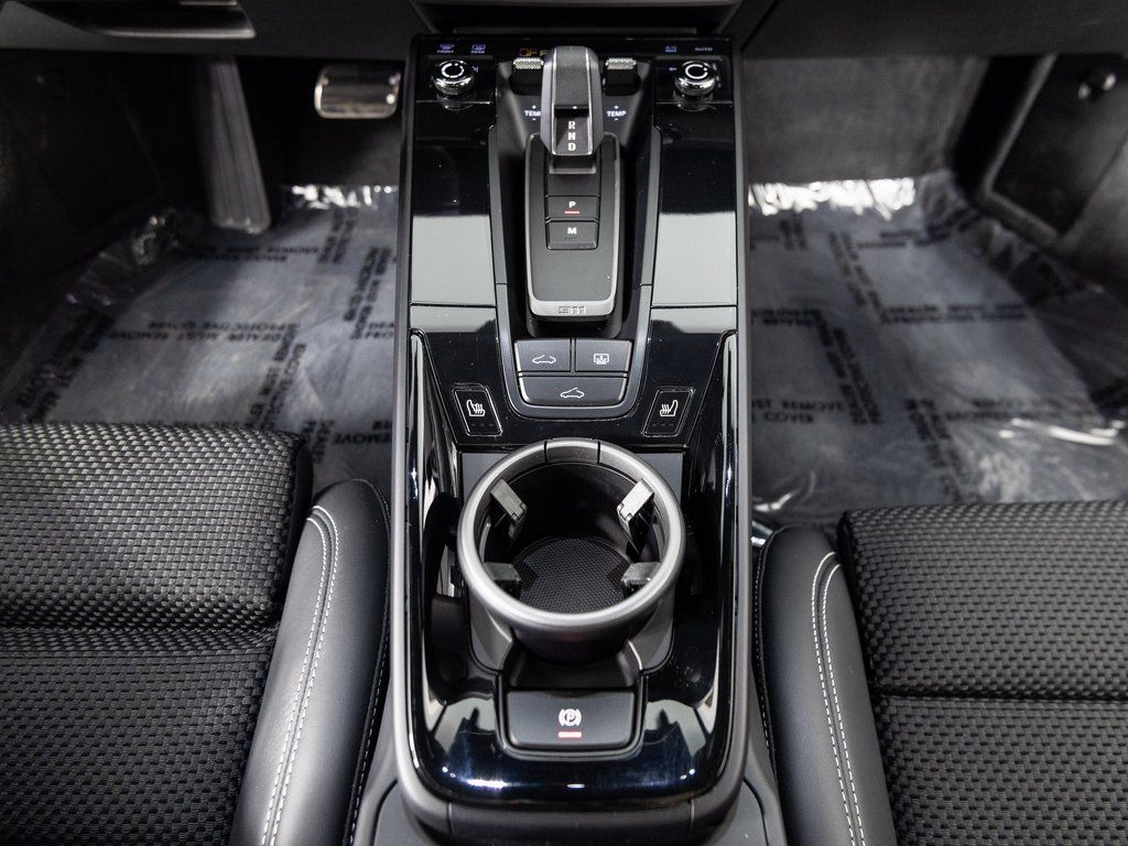 2024 Porsche 911 T - Photo 38