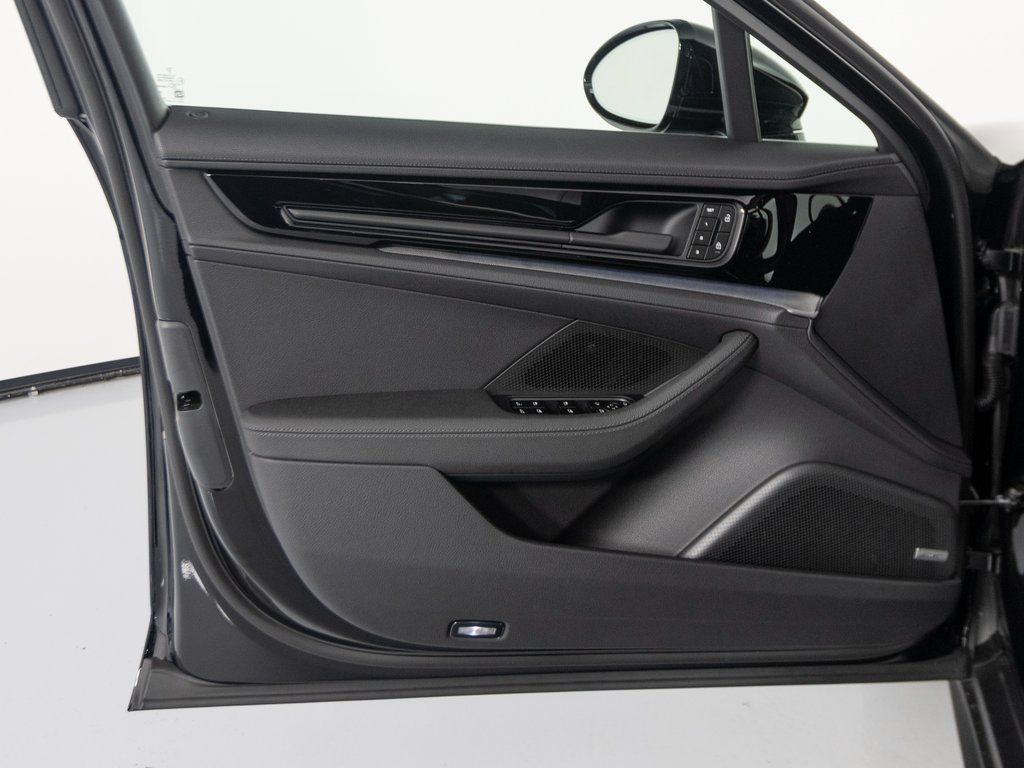 2026 Porsche Panamera Base - Photo 15