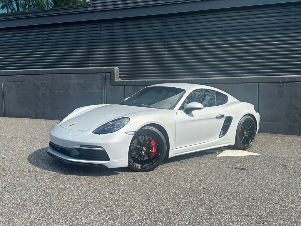 2025 Porsche 718 Cayman Coupe 