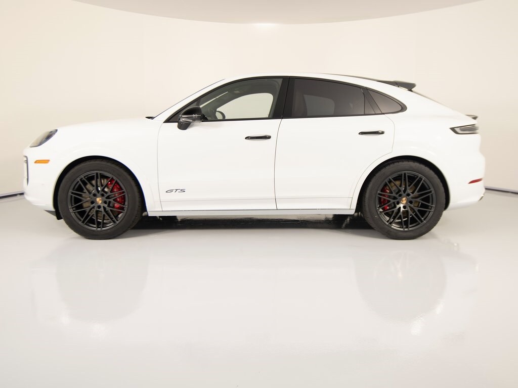 2026 Porsche Cayenne Coupe GTS photo 2