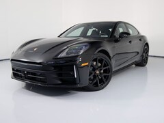 2026 Porsche Panamera 4 Hatchback