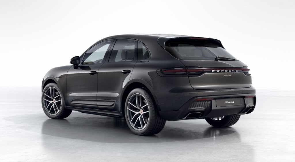2026 Porsche Macan T photo 3
