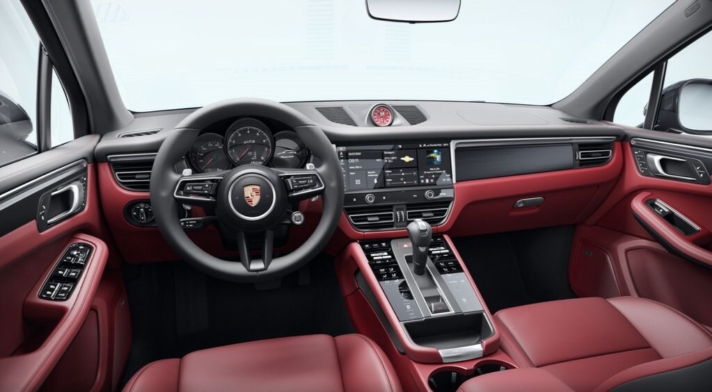 2026 Porsche Macan GTS photo 4