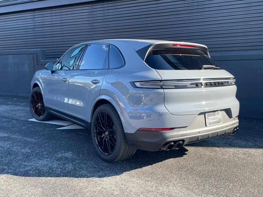Certified 2024 Porsche Cayenne E-Hybrid SUV