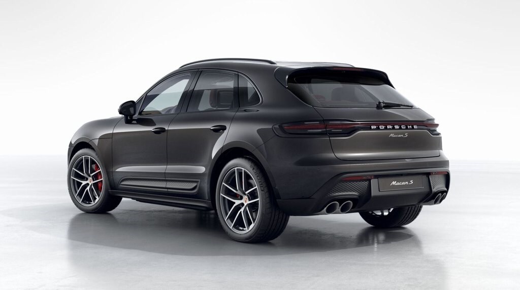 2025 Porsche Macan S photo 2