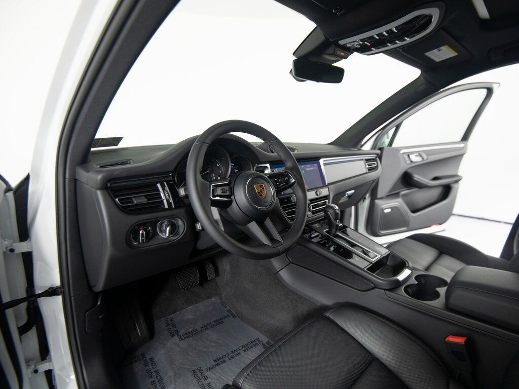 New 2026 Porsche Macan SUV