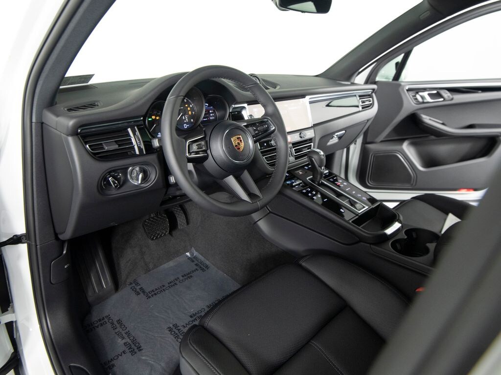 New 2026 Porsche Macan SUV