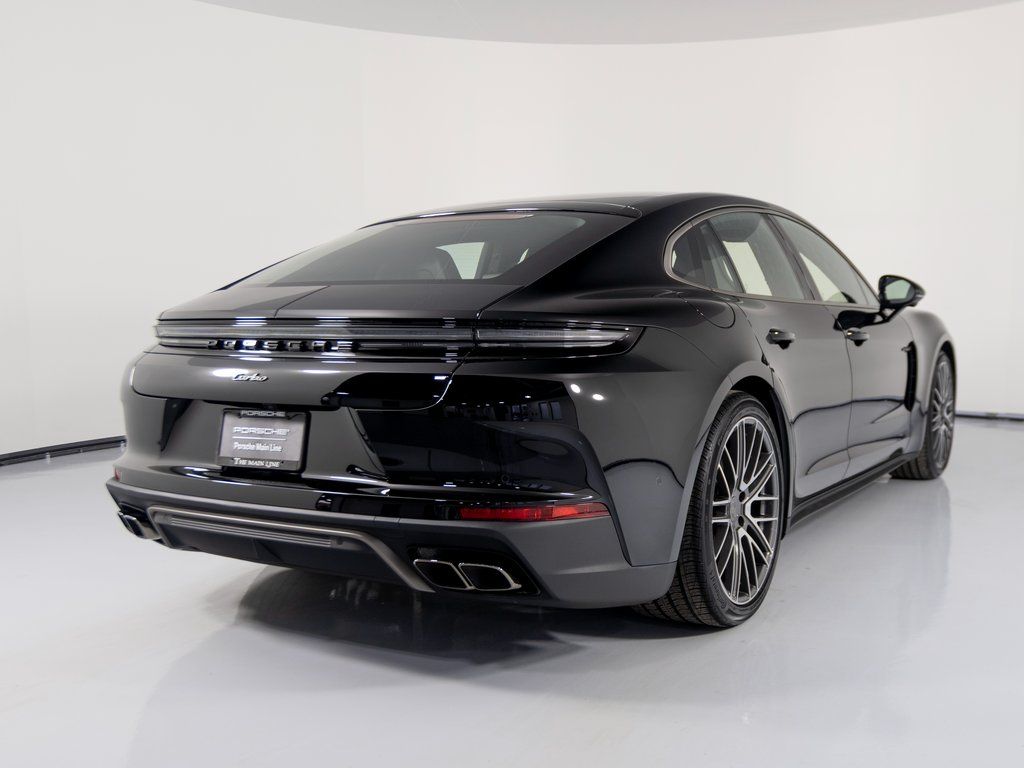 2026 Porsche Panamera Turbo E-Hybrid - Photo 8