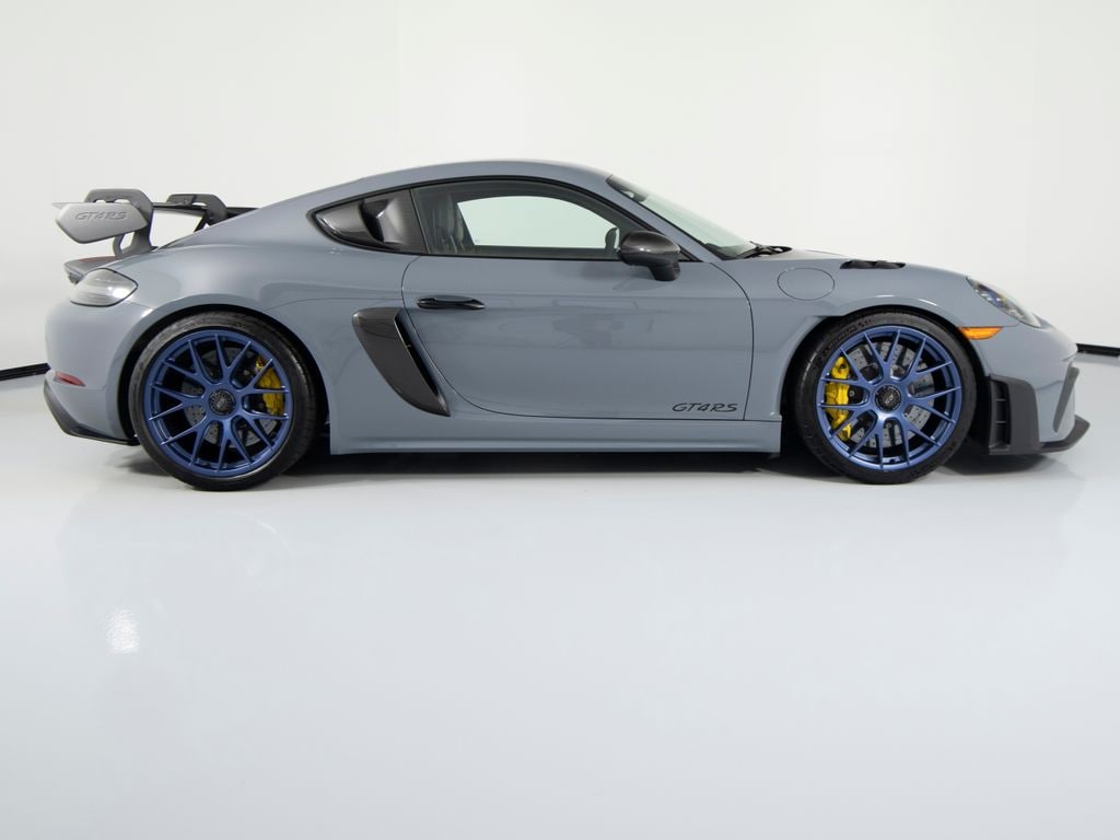 2024 Porsche 718 GT4 RS - Photo 10