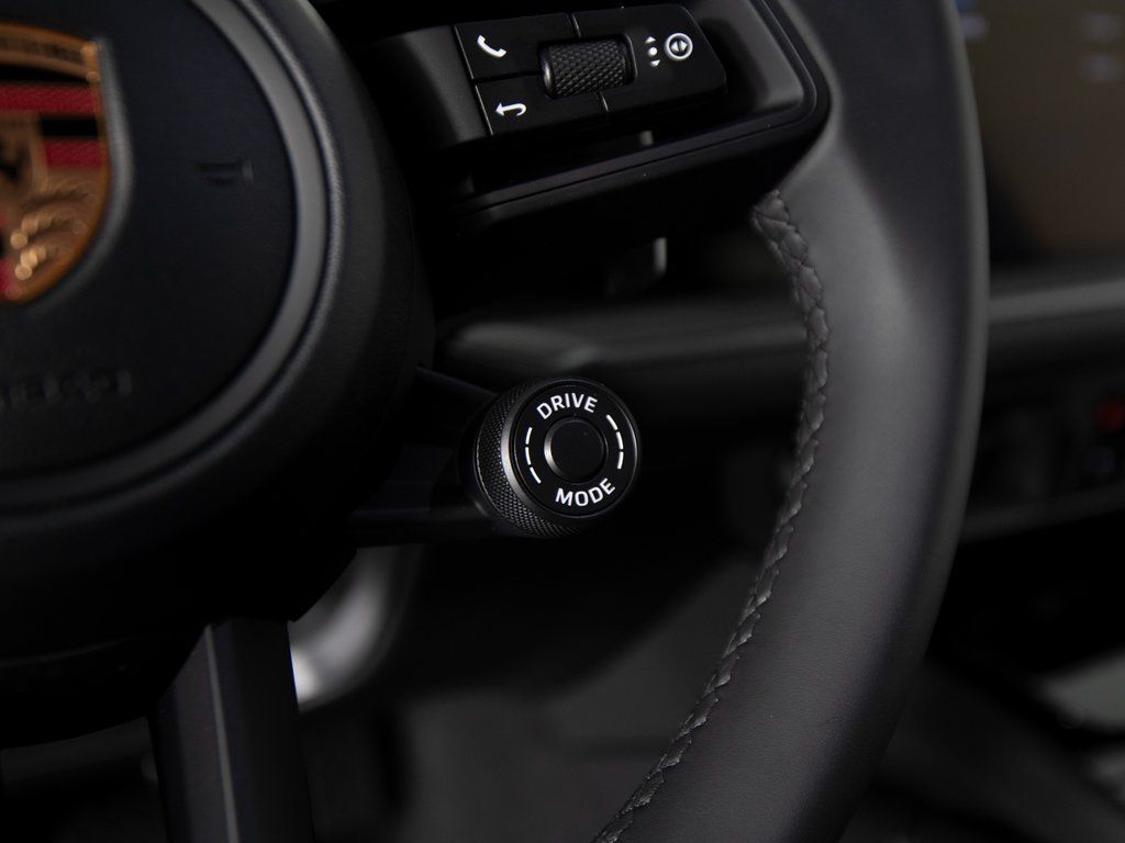 2026 Porsche Cayenne Coup E-Hybrid - Photo 20