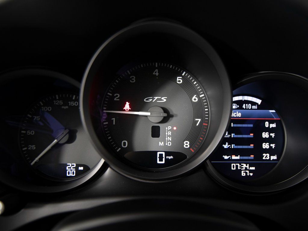 2026 Porsche Macan GTS - Photo 18