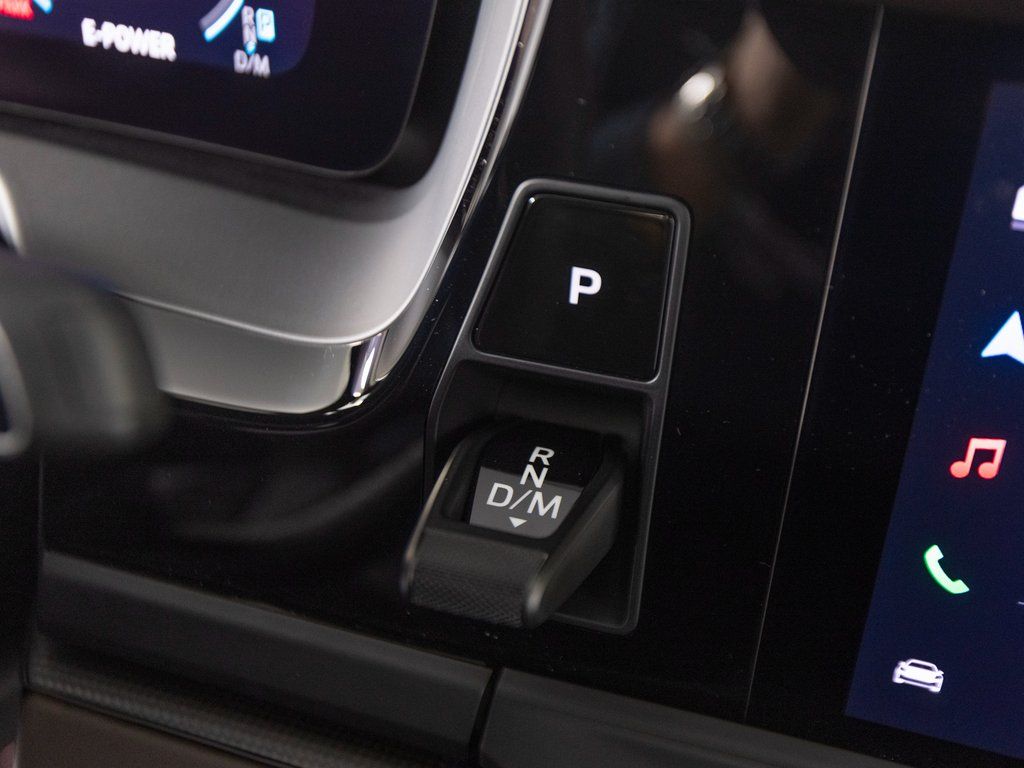 2026 Porsche Panamera Turbo E-Hybrid - Photo 23